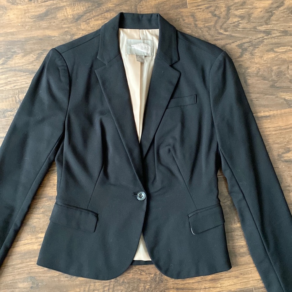 EUC Forever 21 ‘Love’ suit jacket - Sz S